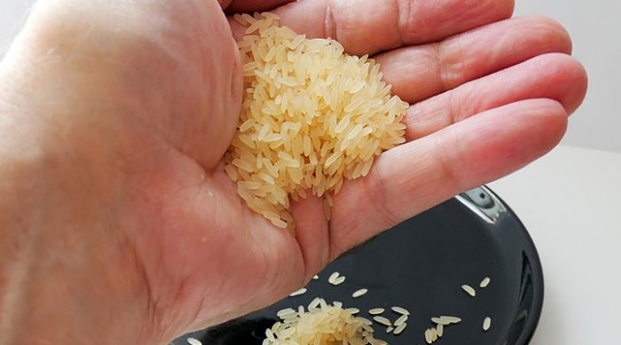 Эксперты рассказали почему нельзя есть рис, оставшийся от прошлой трапезы
